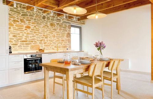 Saint-Georges-de-Grehaigne House | Leon's House