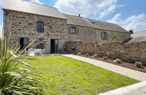 Saint-Georges-de-Grehaigne House | Leon's House