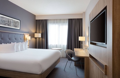 Watford Town Centre Hotel | Leonardo Hotel London Watford