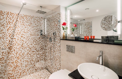 Kloten Hotel | Leonardo Hotel Zurich Airport