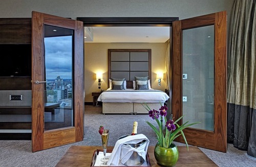 Tower Hill Hotel | Leonardo Royal London Tower Bridge