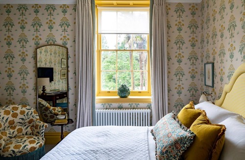 Staplefield Hotel | Leonardslee House