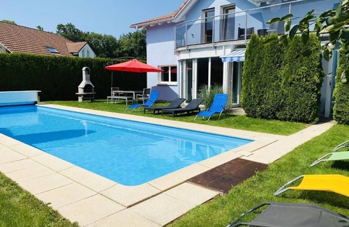 Dottikon House | Leons Holiday Homes by Interhome
