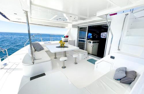 La Paz Boat Rental | Leopard 51'