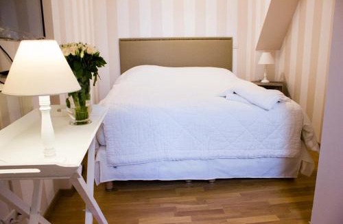 Centre Ville Bed & Breakfast | Lequatorze