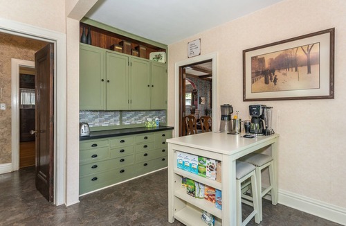 Superior House | Leraan House. Historic home in Duluth/Superior