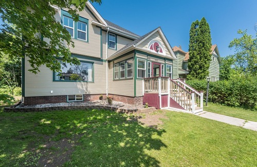 Superior House | Leraan House. Historic home in Duluth/Superior