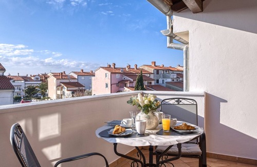 Vintijan Apartment | LeRoy in Pula, Croatia