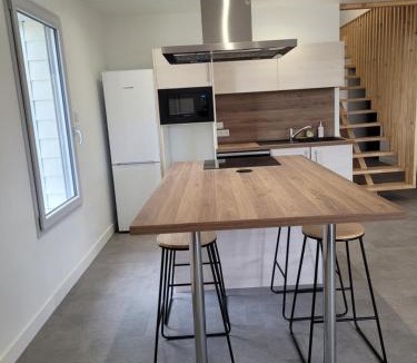 Secondigny House | Les écuries