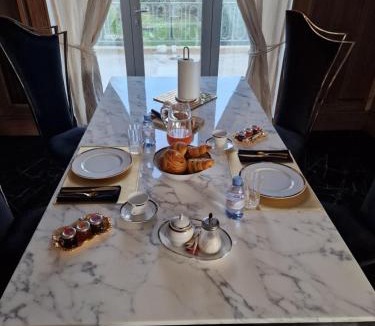 Tonnerre Bed & Breakfast | Les Étoiles