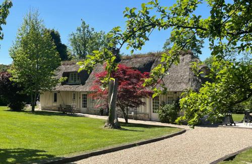 Ablon House | LES 2 CHAUMIÈRES Piscine & Spa Honfleur