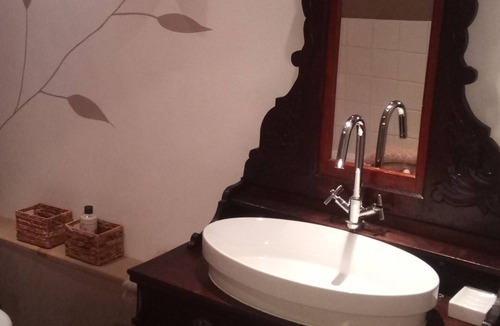 Berig-Vintrange Bed & Breakfast | Les 2 Granges Bamboo Room