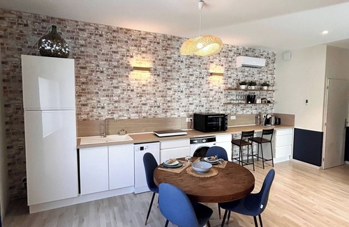 Gueux Apartment | Les 3 Bulles | Balnéo | Gueux