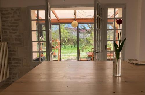 Druyes-les-Belles-Fontaines House | Les 3 voeux