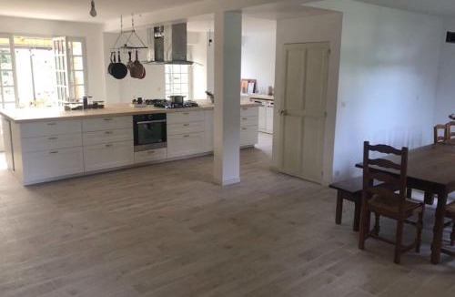 Druyes-les-Belles-Fontaines House | Les 3 voeux