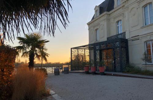 Les Ponts-de-Ce Hotel | Les 3 Lieux - Hôtel, Restaurant, Espace sensoriel