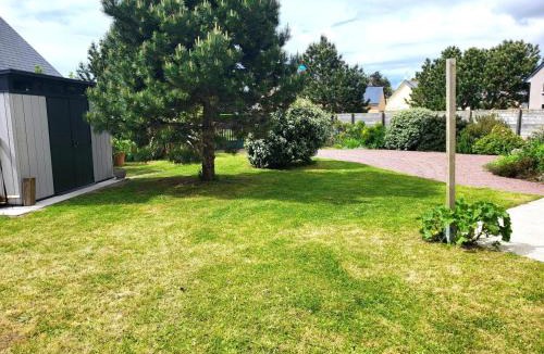 Saint-Germain-sur-Ay House | Les 3 mésanges