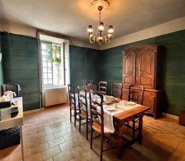 Conilhac-Corbieres House | Les 3 Platanes