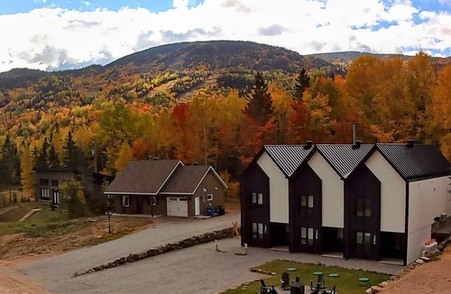L'Anse-Saint-Jean Ski Chalet | Les 3 versants - Scandinavian chalet, new construction at Mont-Édouard