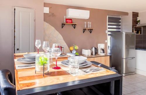 Le Pont-de-Beauvoisin Apartment | Les 4 Chênes, Refuge and Green Haven of Peace