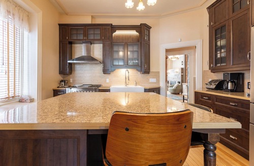 Montcalm House | Les 4 saisons
