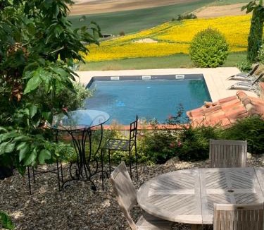 La Sauvetat House | Les 5 terrasses - vue imprenable et piscine privée