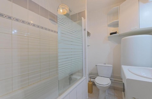 Valenciennes Apartment | Les 6 rois