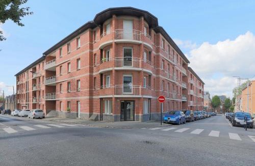 Valenciennes Apartment | Les 6 rois