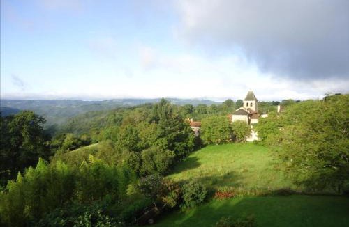 Latouille-Lentillac Bed & Breakfast | Les 7 Lucarnes