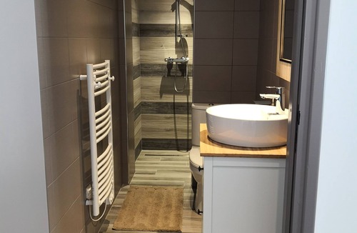 L'Isle-Adam House | Les 7 Sources