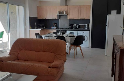 Lavaur House | Les Acacias d'En Cassé
