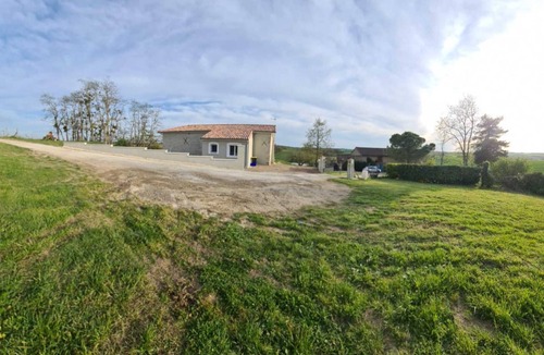 Lavaur House | Les Acacias d'En Cassé