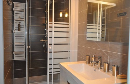 Levelay Bed & Breakfast | Les Acacias