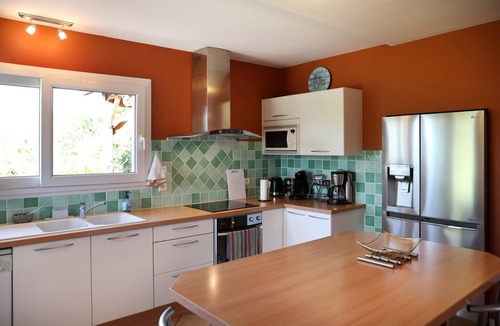 Parnac House | Les Acacias - PARNAC