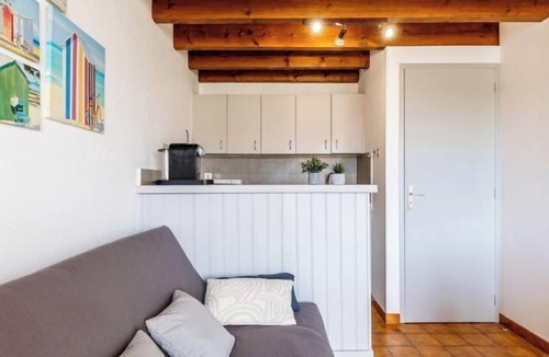 Saint-Palais-sur-Mer Apartment | Les Adichats by Interhome