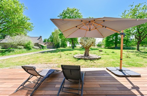 Treal House | Les Agapanthes - 1000 m² de jardin