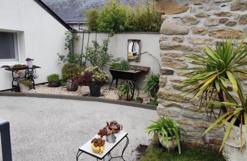 Lavau-sur-Loire House | Les Agapanthes