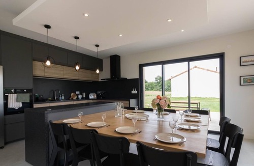 Saint-Clar-de-Riviere Other | Les Amandiers du Castéras