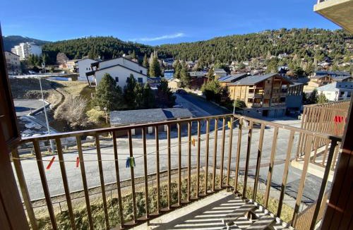 Les Angles Apartment | Les Angles - Studio Cabine 21m², 4 Pers, Ascenseur, Parking, Animaux admis - FR-1-758-8