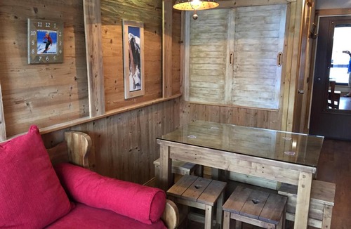 Reberty Apartment | LES APPARTEMENTS DE L'ARMOISE