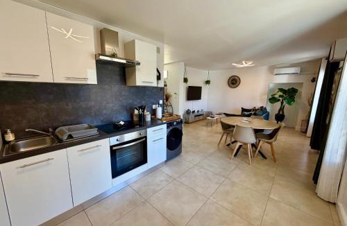 Saint-Laurent-d'Aigouze Apartment | Les Appartements du Mas - SAPHIR