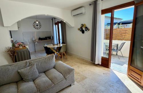Saint-Laurent-d'Aigouze Apartment | Les Appartements du Mas - Aventurine