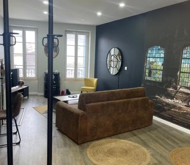 Villeneuve-sur-Lot Apartment | Les Apparts de Bastide 35B