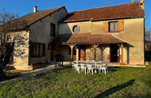 Saints-en-Puisaye House | Les Arnusses 10 pers