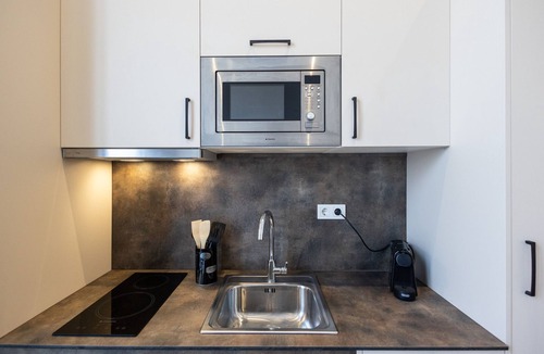Montolivet Apartment | Les Arts Plaza C by Concept Flats