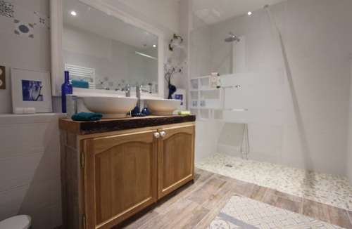 Roanne House | Les Ateliers d'Art