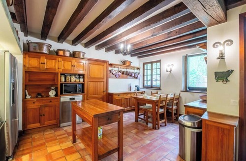 Bourdonne House | Les Aubiers - Collection Idylliq