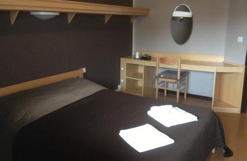 La Motte-d'Aveillans Hotel | Les Aveilles