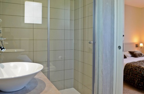 Sevignacq-Meyracq Hotel | Les Bains de Secours