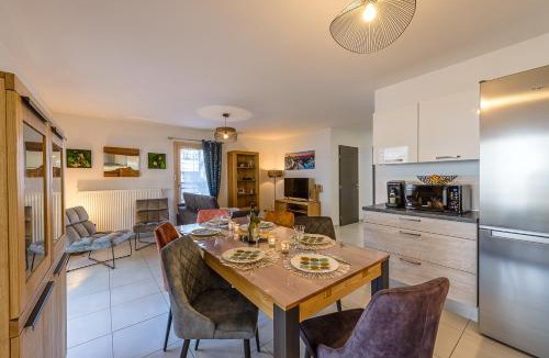 Saint-Jorioz Apartment | Les Balcons de la Suite - coeur de village, terrasse